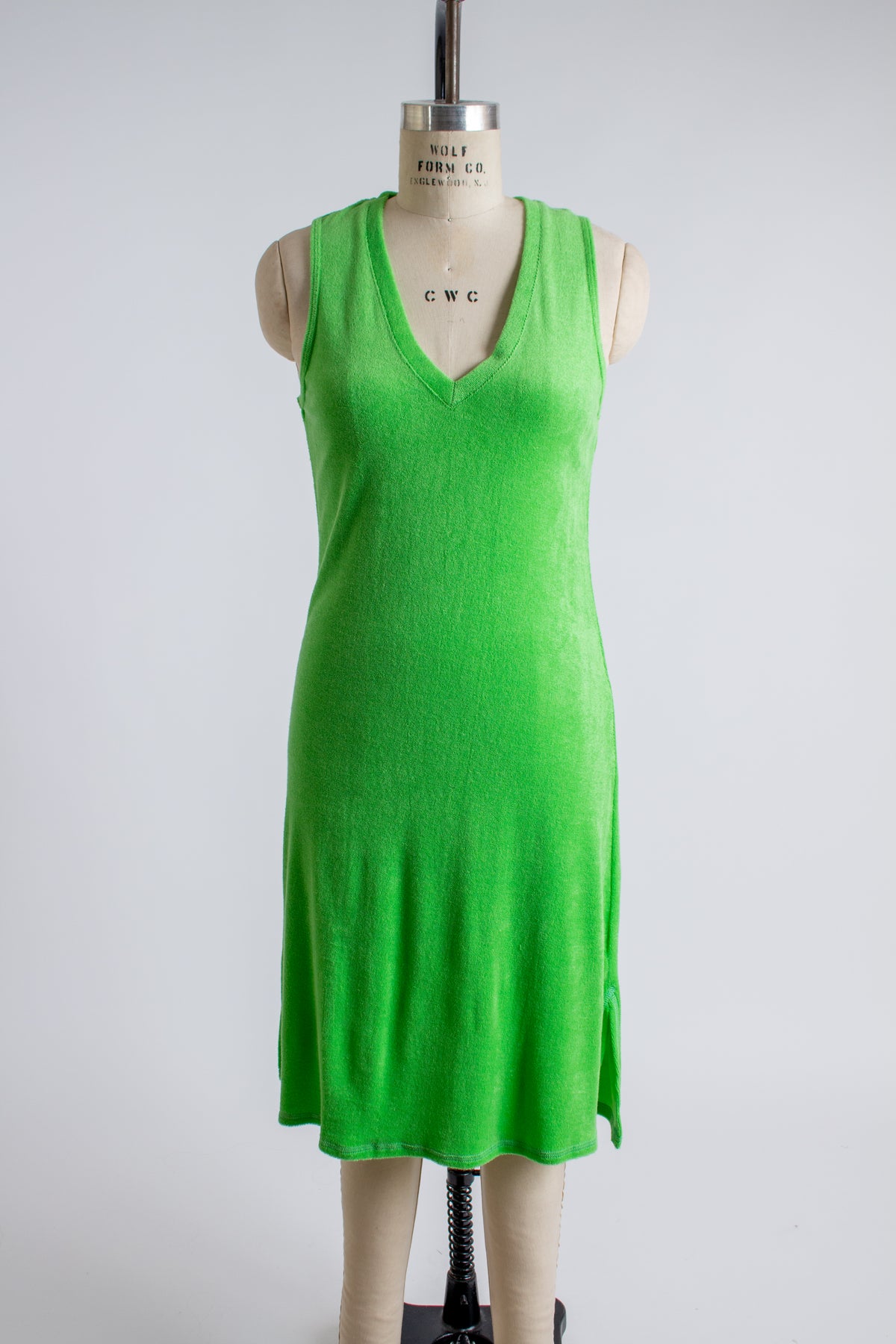 Veronica Dress in Kiwi XS Veronica Dress in Kiwi XS